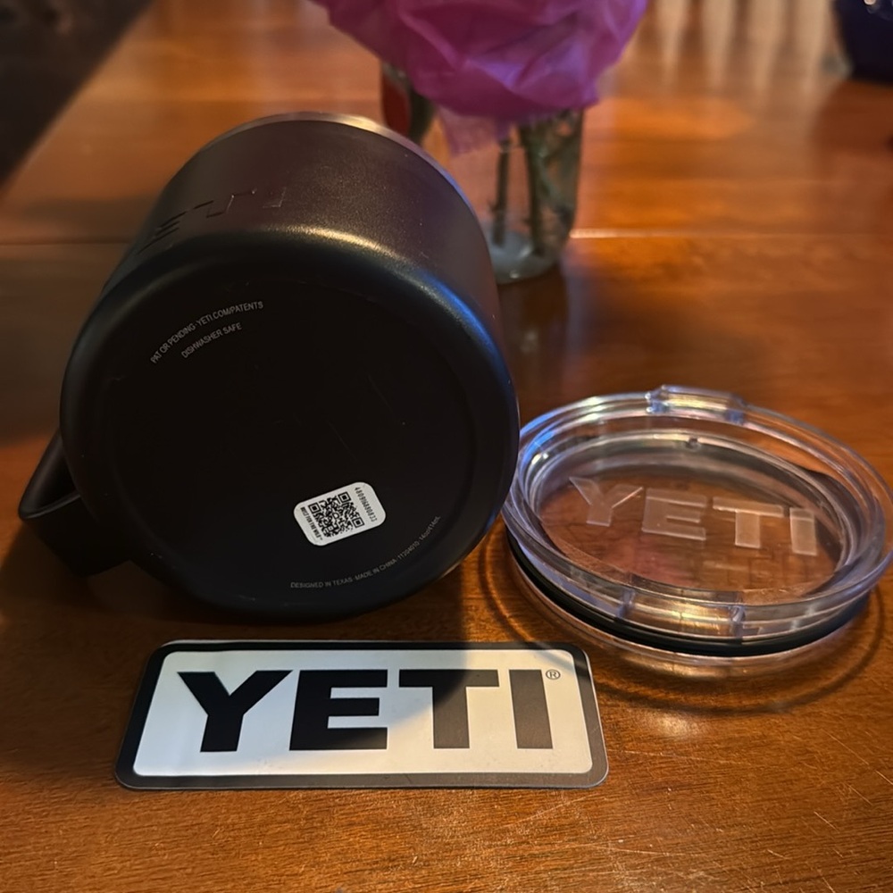 YETI Rambler Stackable Mug - Picture 3 of 3